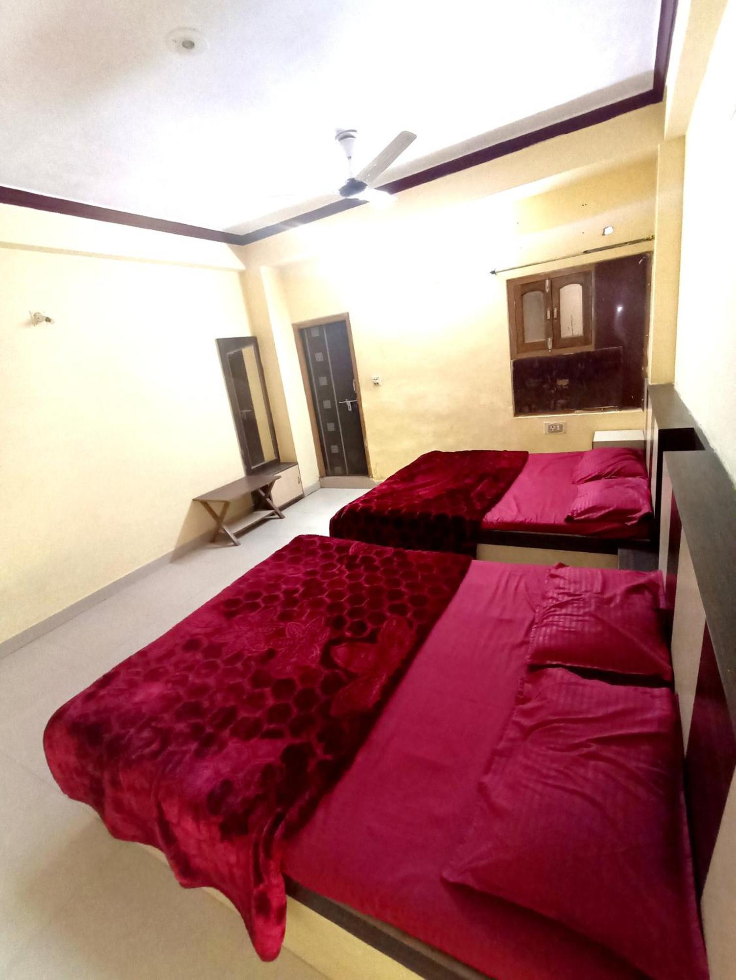 Hotel Shreeji Arpan Nāthdwāra Exteriér fotografie